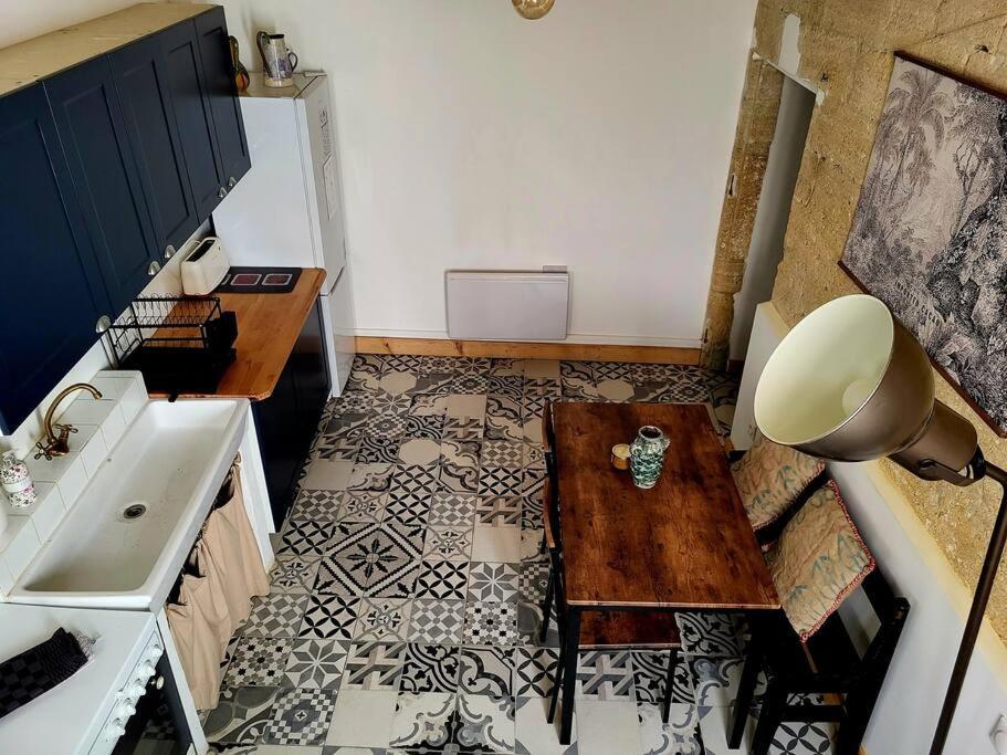 T2 Duplex "Chez Evelyne" Apartman Remoulins Kültér fotó